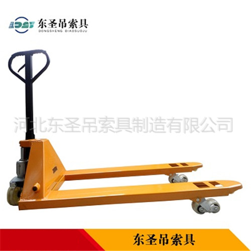 輕型手動叉車產(chǎn)品展示--河北東圣吊索具制造有限公司--手動叉車|液壓堆高車|石材夾具|小型攪拌機