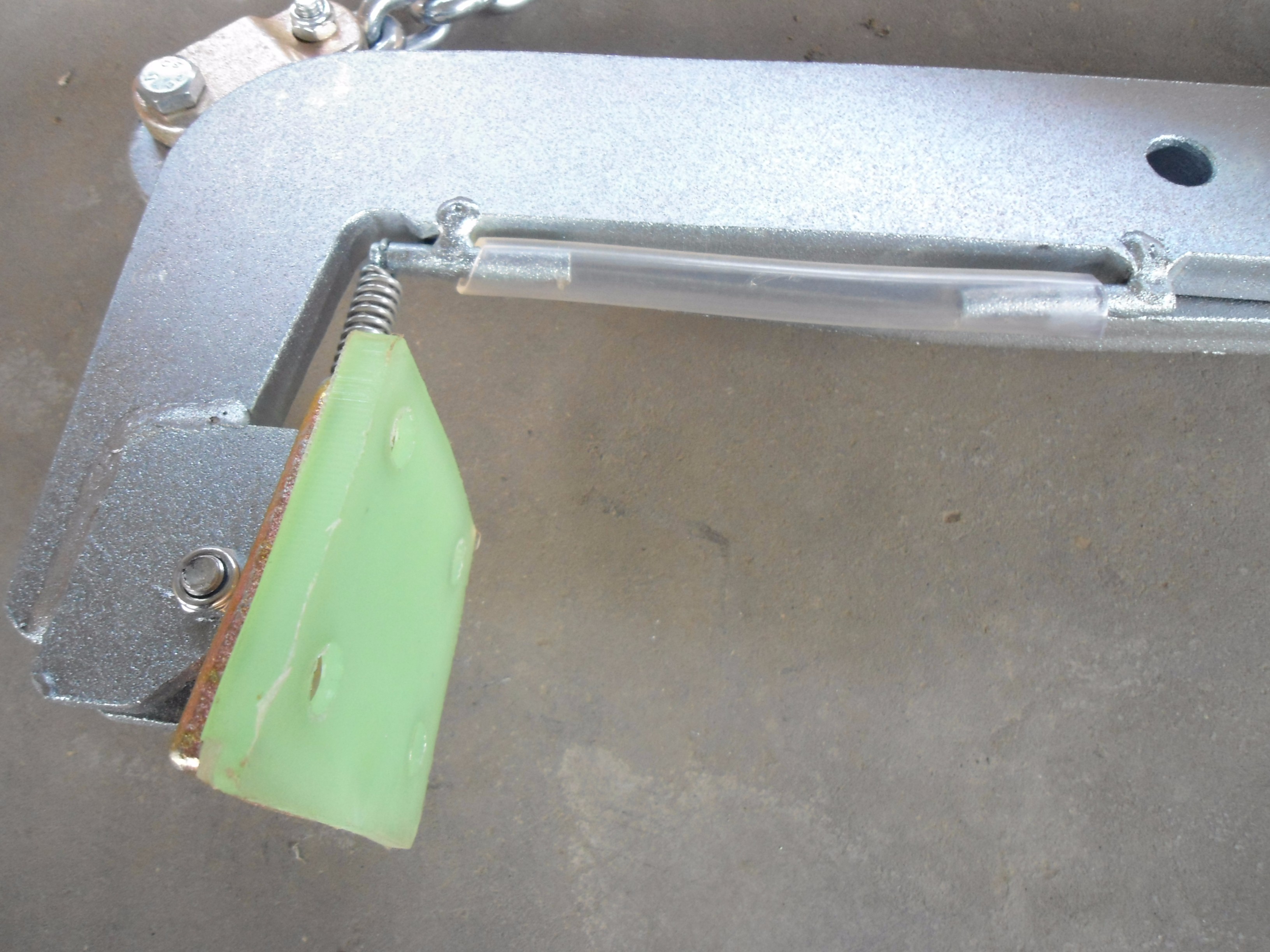 經(jīng)過熱鍍鋅石材夾具表面標準樣式供您參考--河北東圣吊索具制造有限公司--石材夾具|液壓堆高車|手動叉車|小型攪拌機